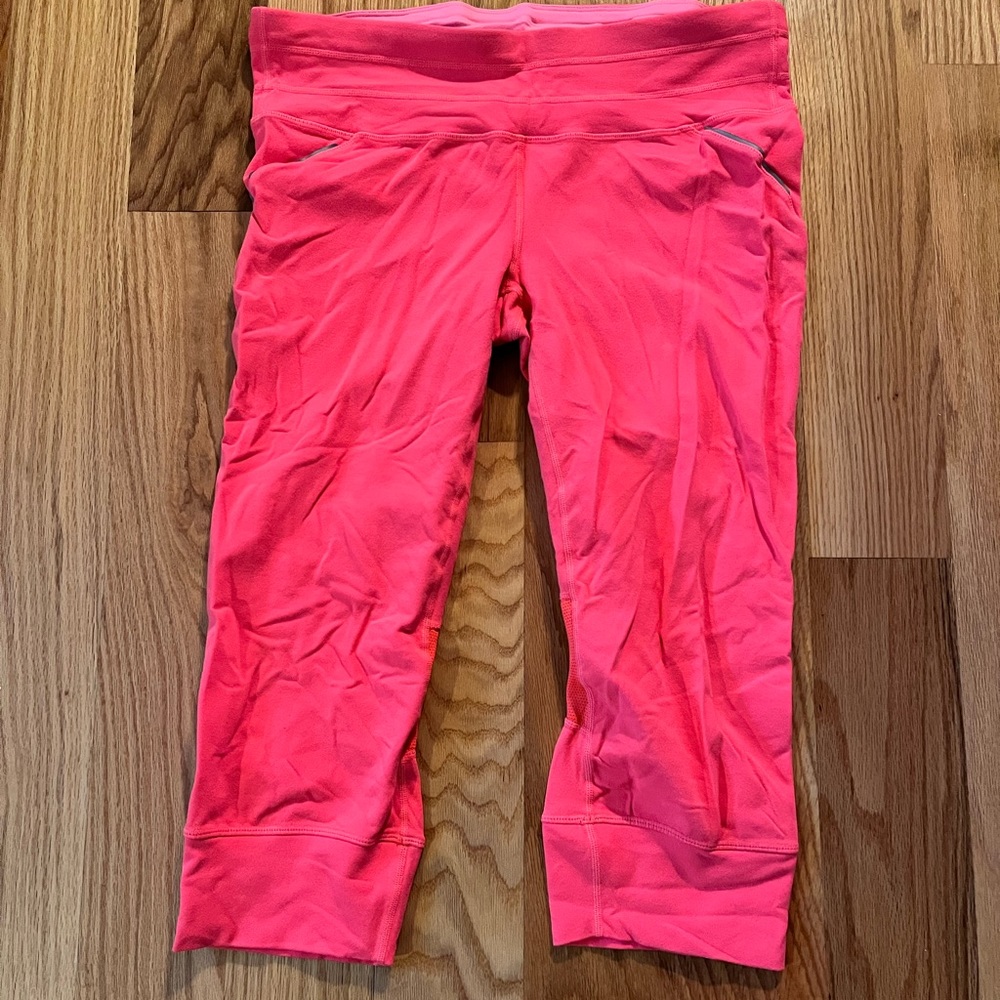 Athleta Capri Leggings